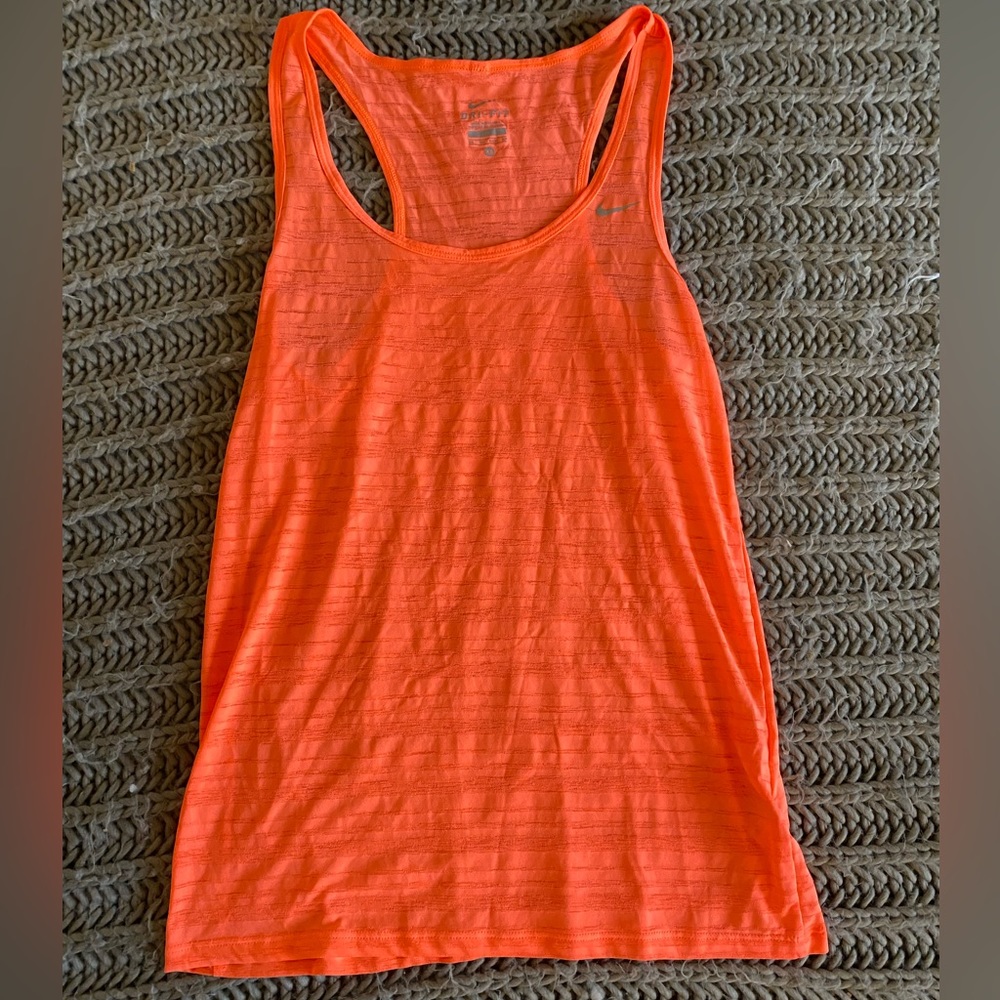 Nike workout tank